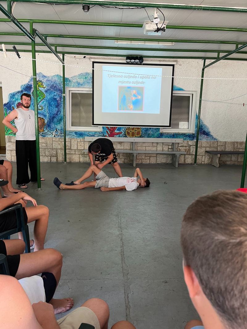 Rugby kamp Baška 25'